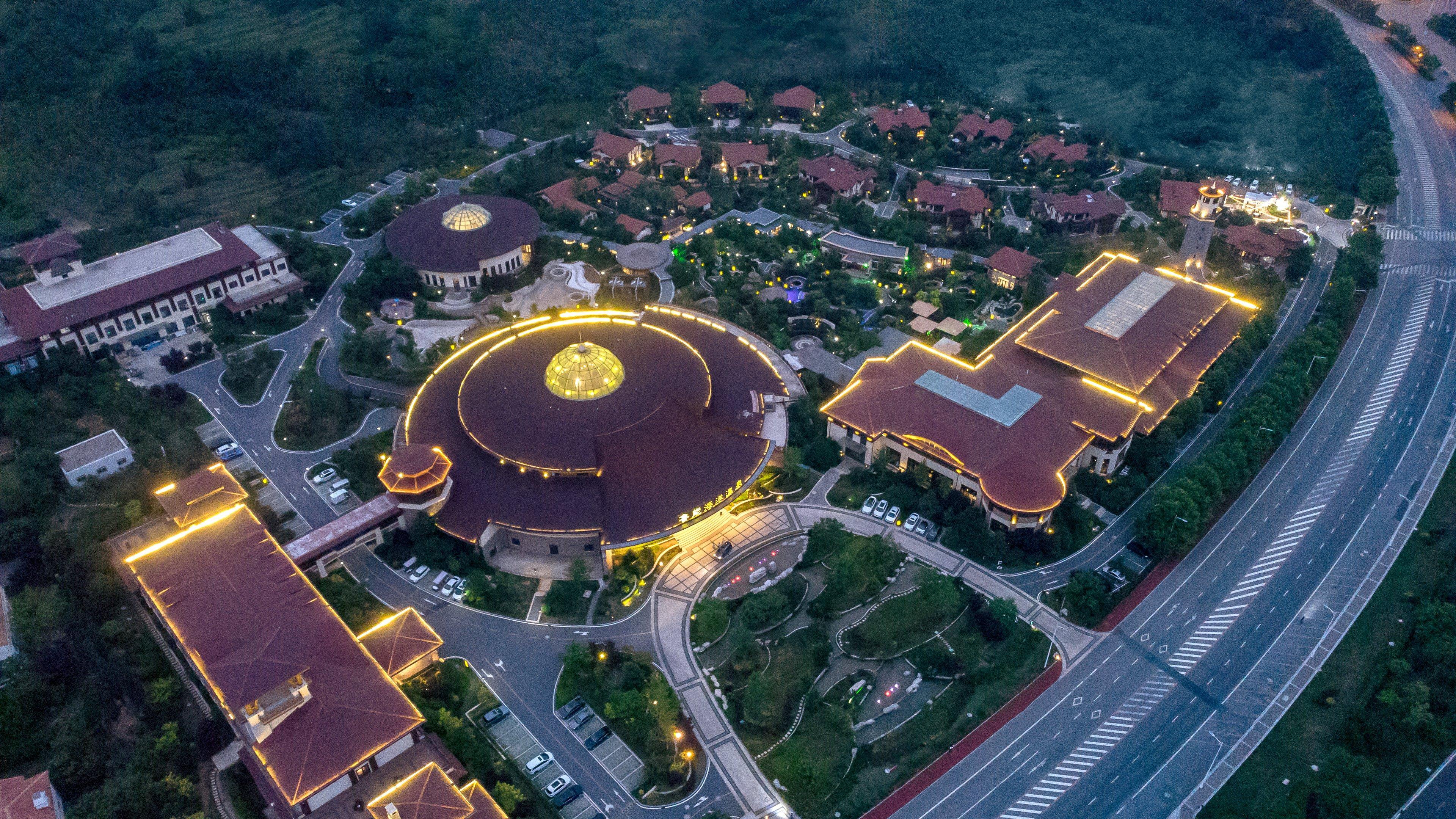 Holiday Inn Dalian Hot Spring, An Ihg Hotel Exterior photo